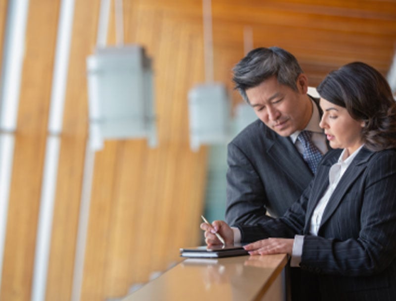 recommends_investments